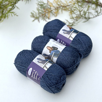 Стоковая носочная пряжа