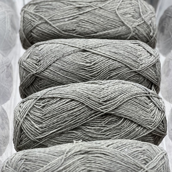 Стоковая носочная пряжа