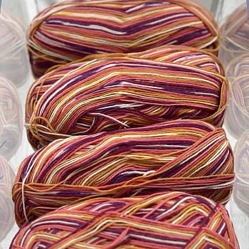 Стоковая носочная пряжа