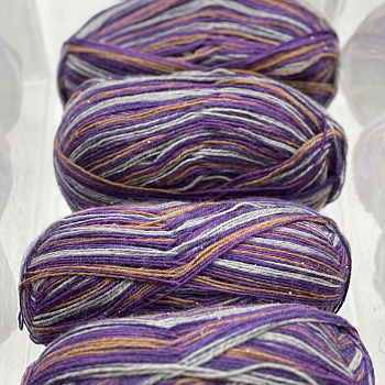 Стоковая носочная пряжа