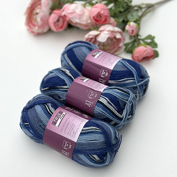 Стоковая носочная пряжа