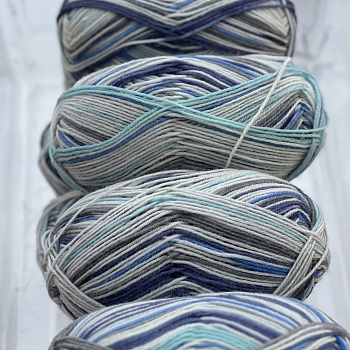 Стоковая носочная пряжа Patons Kroy Socks