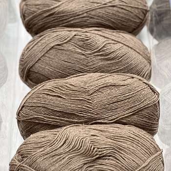 Стоковая носочная пряжа