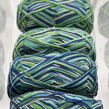 Стоковая носочная пряжа