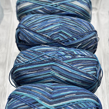 Стоковая носочная пряжа