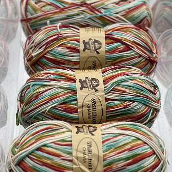 Стоковая носочная пряжа