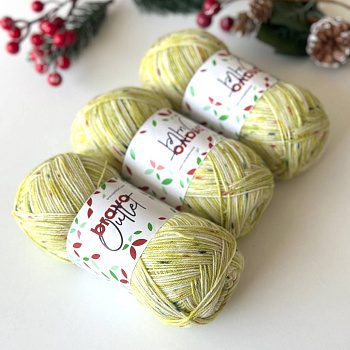 Стоковая носочная пряжа