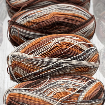 Стоковая носочная пряжа