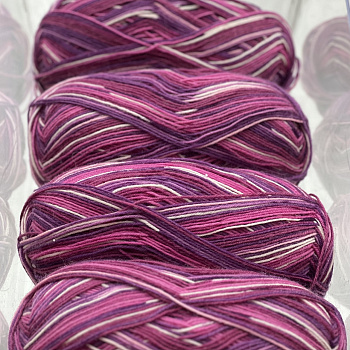 Стоковая носочная пряжа