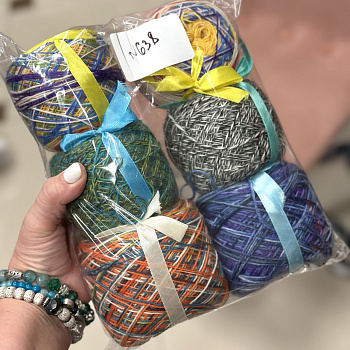 Носочный набор с кейками №638