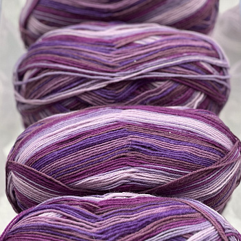 Стоковая носочная пряжа