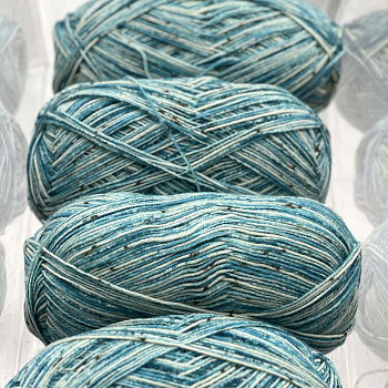 Стоковая носочная пряжа Lana Grossa