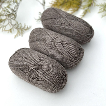 Стоковая носочная пряжа