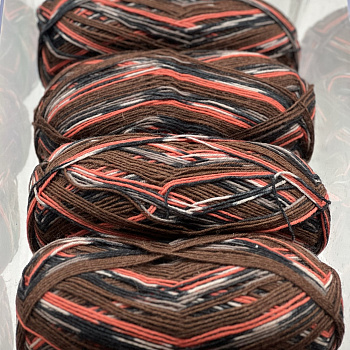 Стоковая носочная пряжа