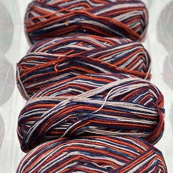 Стоковая носочная пряжа