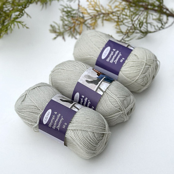 Стоковая носочная пряжа